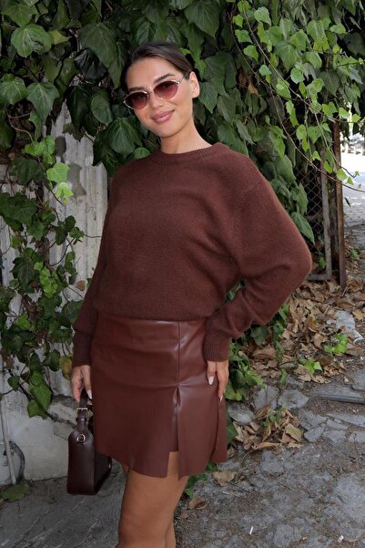 Seeh سترة تريكو نسائية بياقة دائرية باللون البني SH336