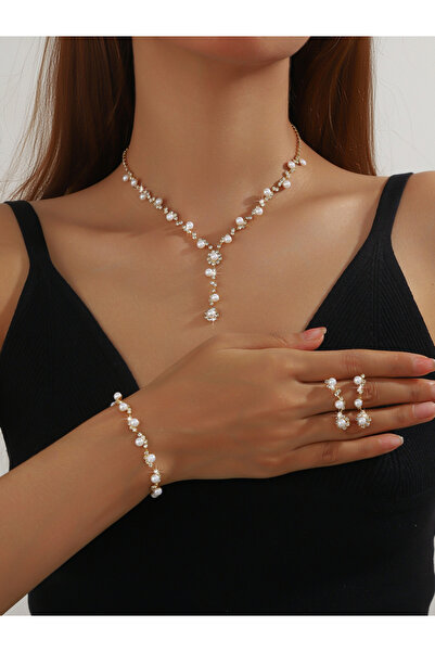 Take Two By Styli طقم عقد من اللؤلؤ الذهبي مع سوار وأقراط