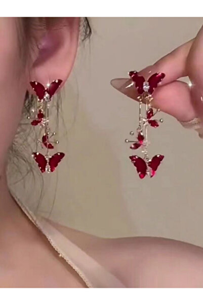 Take Two By Styli أقراط متدلية على شكل فراشة باللون العنابي