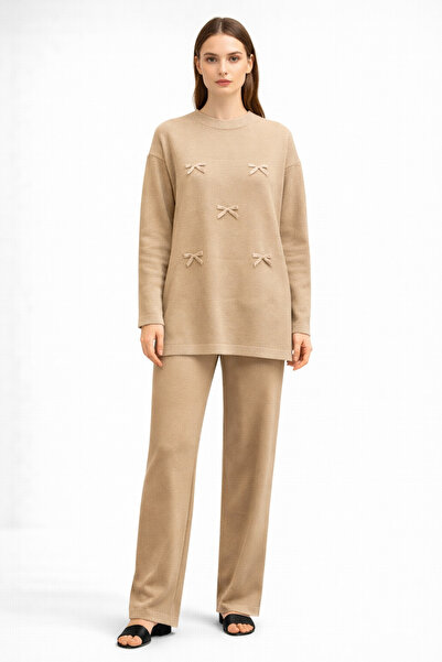 Gold Vitray Women's knitted set with decorative bows