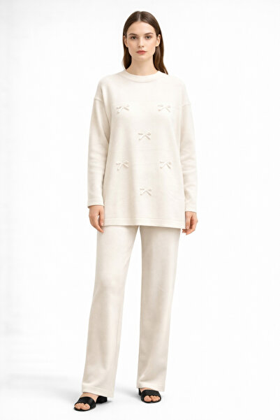 Gold Vitray Women's knitted set with decorative bows