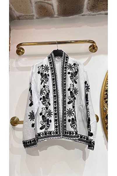 EB SCARF Embroidered Linen Kimono