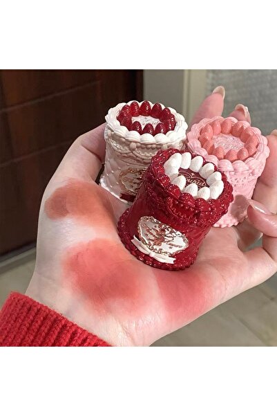 kozmetikhane Strawberry Cupid Cake Lip Cream