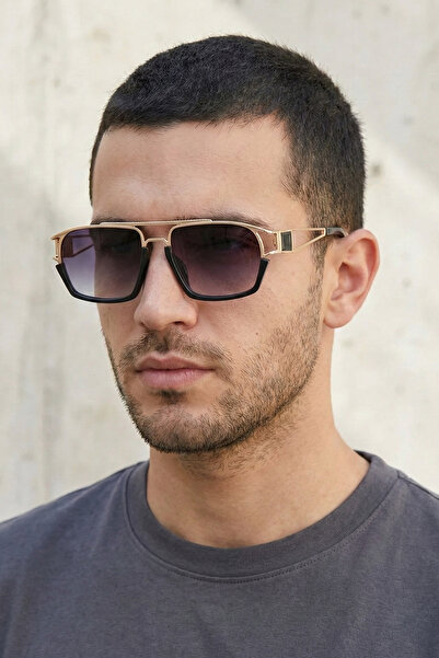 Kapin Unread Rectangular Sunglasses - Black Gradient