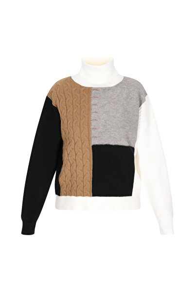 Jalene Pullover