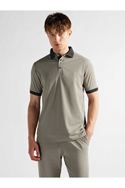 Clans & Hans By Styli Men Grey Jacquard Collar Knitted Polo