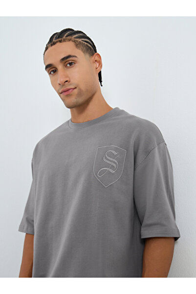 Styli Men Grey Embroidered Oversized T-Shirt
