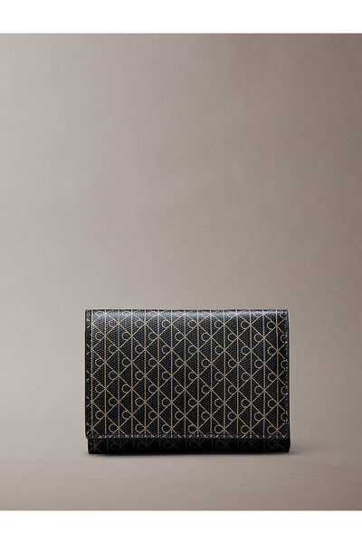 Calvin Klein EMBLEM AOP TRIFOLD W/ ZIP POCKET