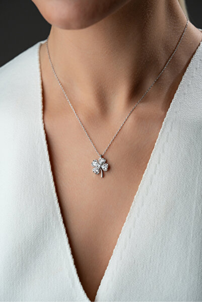 jingle bells Yonca Yaprağı 925 Ayar Gümüş Kolye Beyaz Zirkon Taşlı Rodyum