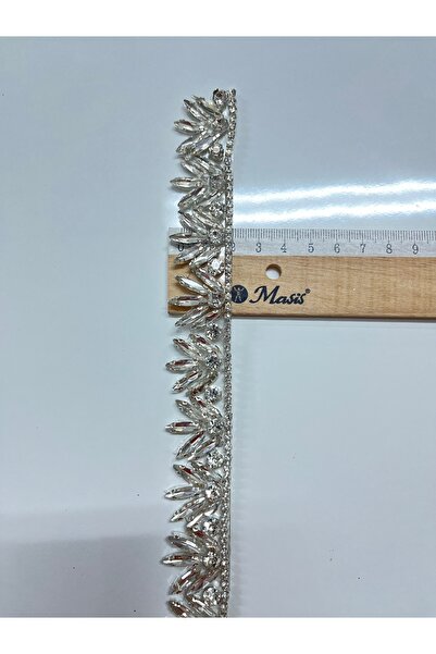 emin taş tasarım aks ütü ile yapışan gümüş kasalı kristal taslı şerit 50 cm