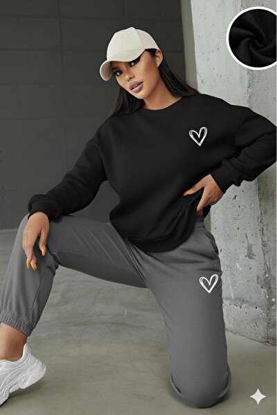 NO 601 Women's Black Heart Printed Crew Neck Nardo Sweatpants Set