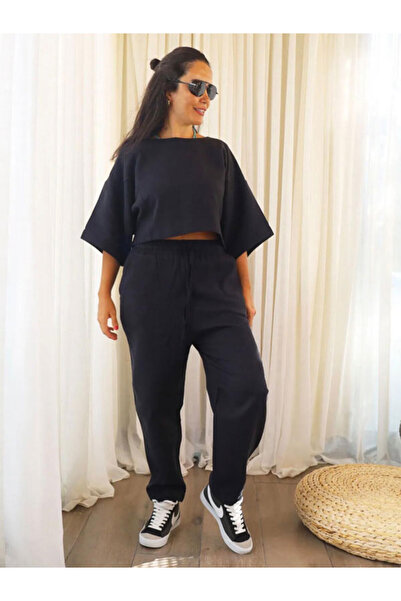 Burcu Özpıranga Müslin Siyah Takım