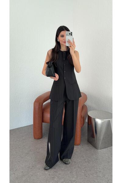 HAZELANNA طقم سترة وبنطلون مخطط باللون الأسود