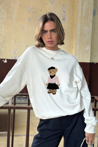 The Champ Clothing Жіночий оверсайз-светр Ballerina Bear з 3D-принтом, білий ...