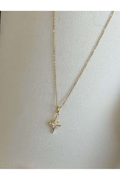 Font Çelik Parlak Altın Renk Taş Detaylı Yıldız Kolye