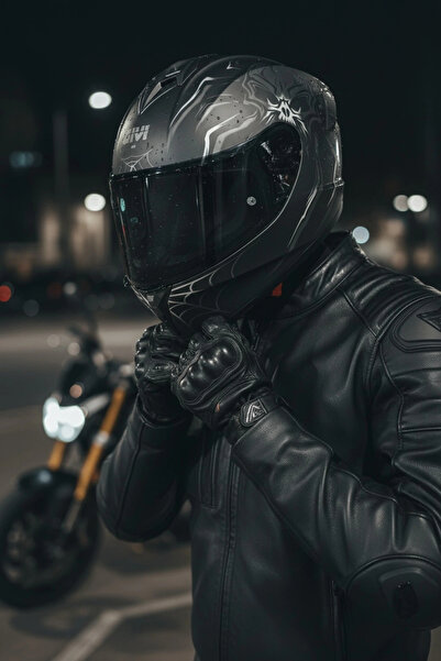 Givi 50.X ARACHNO MAT / 1 Renkli 1 Şeffaf Vizörlü Motosiklet Kask