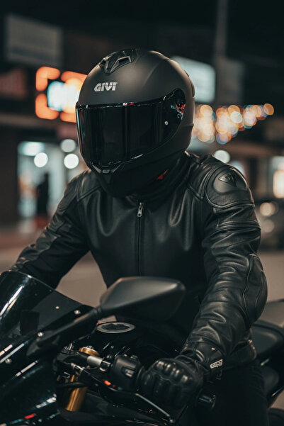 Givi 50.X Mat Siyah / 1 Renkli 1 Şeffaf Vizörlü Motosiklet Kask