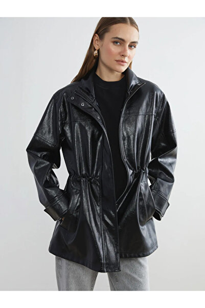 LC Waikiki Дамско палто с висока яка и кожена визия