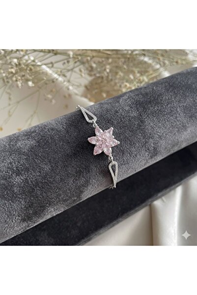 Lovera Jewellery 925 Ayar Gümüş Pembe Taşlı Lotus Çiçeği Bileklik