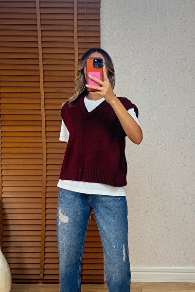 Mucios V Yaka Düz Süveter