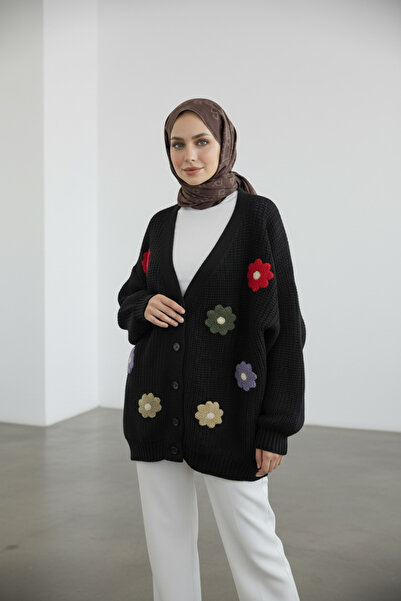 Ewa Pekar Çiçek Nakışlı Kadın Triko Hırka