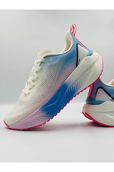 Vico Running shoes women 2026