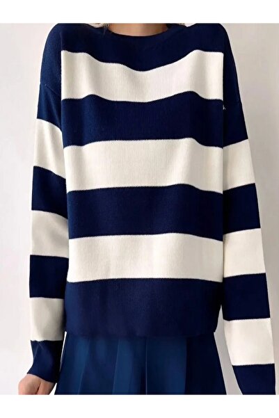 MİRVE BUTİK Crew Neck Striped Short Knit Sweater