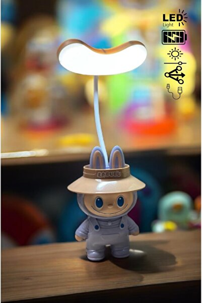 Demirhan Şarjlı Işıklı Labubu Çocuk Masa Aydınlatması – Sevimli & Güvenli Gec...