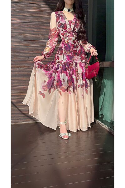 Opera Fashion فستان شيفون بنقشة ورود وقَصّة أنثوية راقية