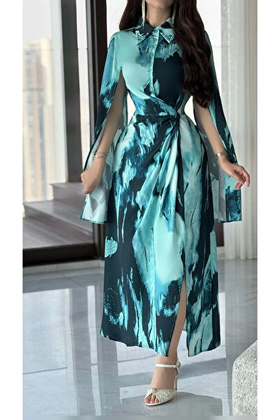 Opera Fashion فستان حرير ستان بنقشة فنية بدرجات تركواز وتصميم أنيق