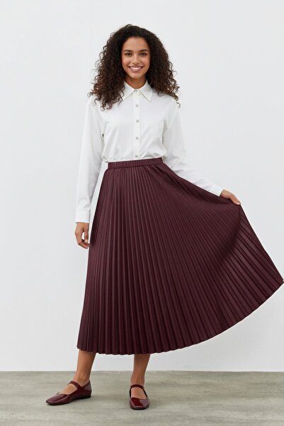 Gülşah collection Leather-Look Pleated Skirt - Burgundy