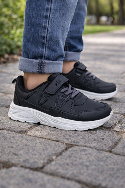 Contra Dječje lagane i udobne sportske patike sa čičkom