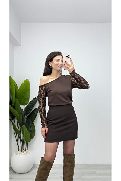 TUNAM BUTİK 5140 Lace Sleeve Detailed Off-Shoulder Modal Blouse Brown