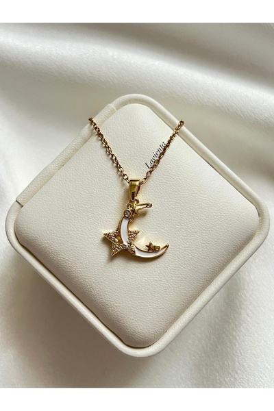 Lavienta قلادة ذهبية من الفولاذ طراز أي-يالدست