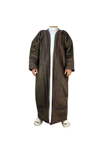 Generic Men's elegant and warm velvet fur cloak with a distinctive unisex design, youthful colors, and a modern look to suit all tastes.