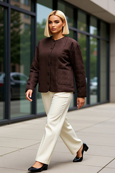 BENERLY Women's Crew Neck Standard Sleeve Quilted Heart Pattern Jacket Functi...