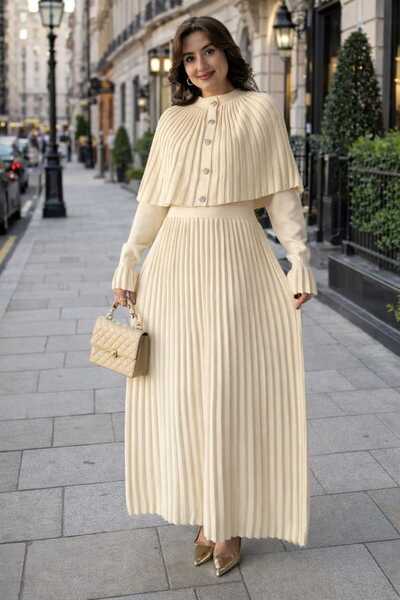 MODA elbise,triko elbise,pelerinli triko elbise,kol detaylı pelerinli triko elbise