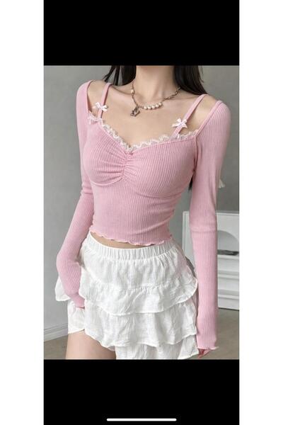 İsra Ayyıldız Moonstar Collection Pinterest Madonna yaka dantelli rose askı d...