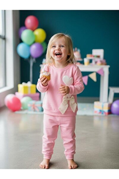 Zekids Κοριτσίστικο βαμβακερό σετ αθλητικής φόρμας με λεπτομέρεια καρδιάς