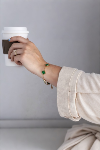 Şöhret takı&aksesuar GOLD yeşil yonca bileklik paslanmaz Çelik