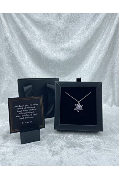 aromahediye قلادة زهرة اللوتس الأرجوانية |   تصميم فاخر - مع صندوق حقيبة مخصص |   هدية خاصة لرأس السنة الجديدة