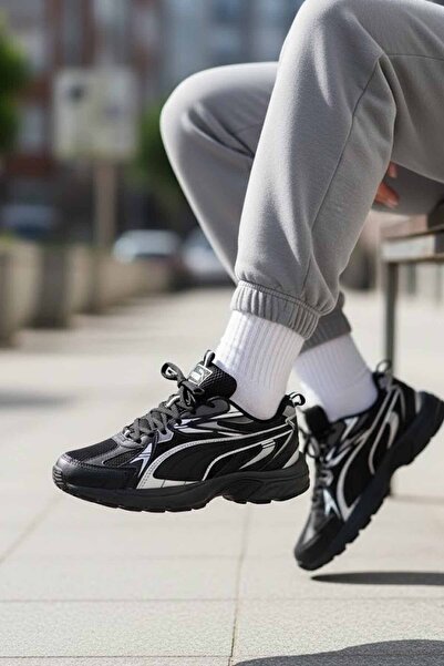 Puma Women's Black Daily Walking and Training Shoes Rs-952