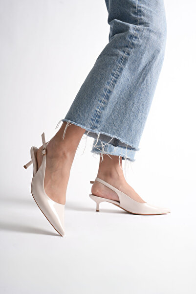 AleWomen Pantofi de damă Dyago din piele lacuită cremă, cu toc de 4 cm, cu vâ...