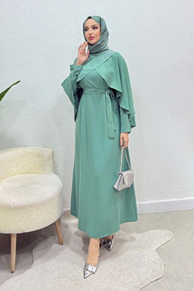 Tesettür Diyarı Rochie de seară din țesătură crep cu detalii din piatră Velis...