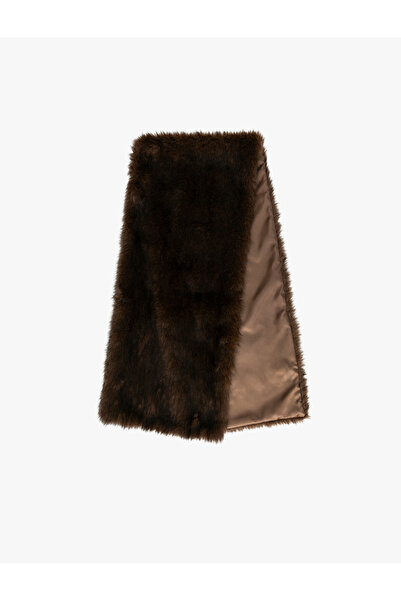 Koton Eșarfă scurtă cu textura moale din blană artificială