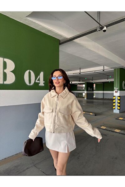 Kendinisevbutik Fermuarlı Kaşe Crop Ceket