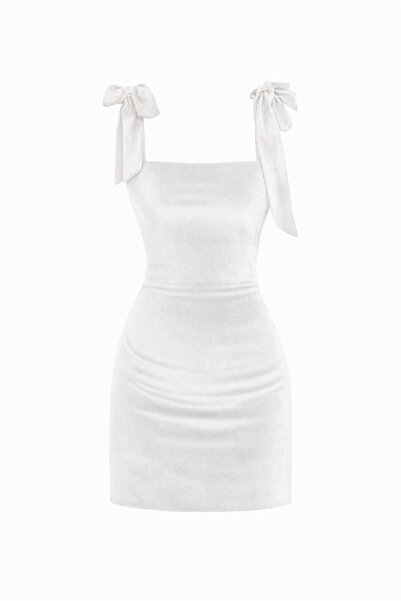 rashera Omuzdan Bağlamalı Kadife Mini Elbise – Esnek, Vücuda Oturan Form (Beyaz)