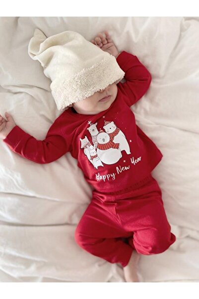 KEY KIDS Новогодишен семеен комплект червени пижами с коледна тематика