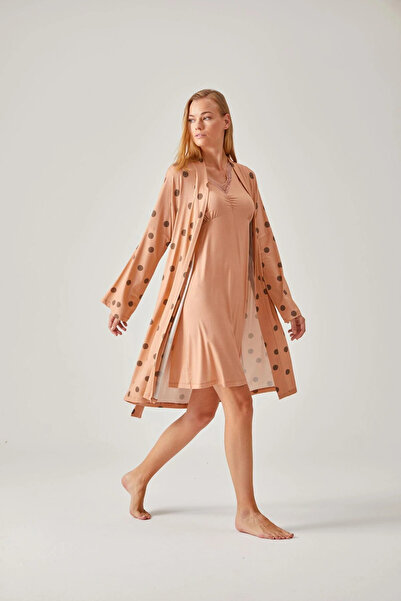 Pamuk & Pamuk Somon Puantiye Desenli Viskon Kadın Sabahlık