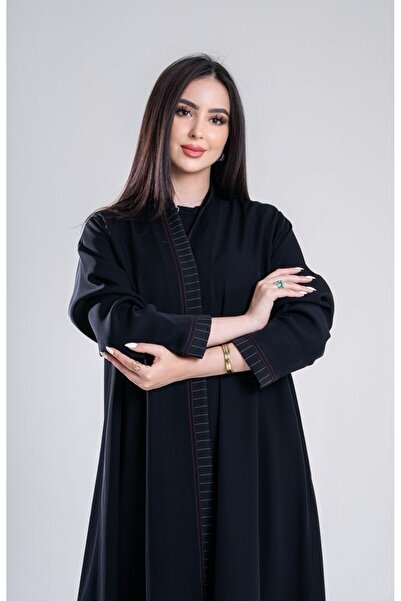 Al Afnan Boutique عبايه كريب مزينة بقماش الكتان المقلم وخيوط بالون الأحمر